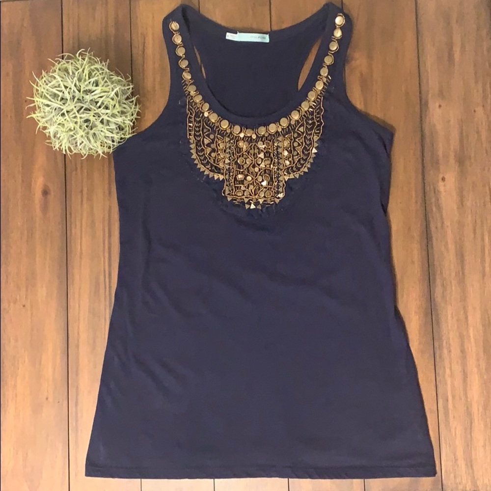 Maurice’s tank top